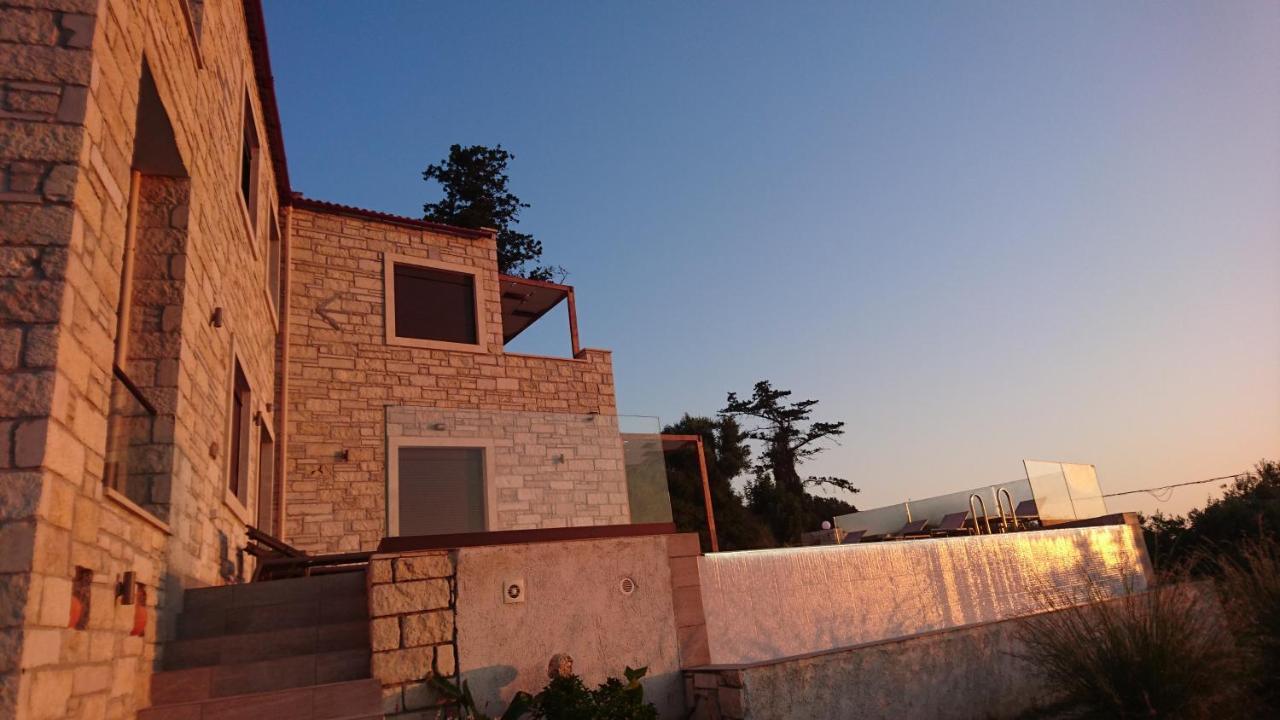 Villa Olive Valley Loutraki (Crete) Exterior foto
