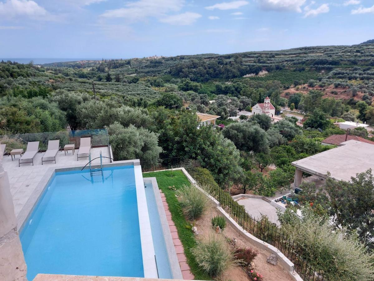 Villa Olive Valley Loutraki (Crete) Exterior foto